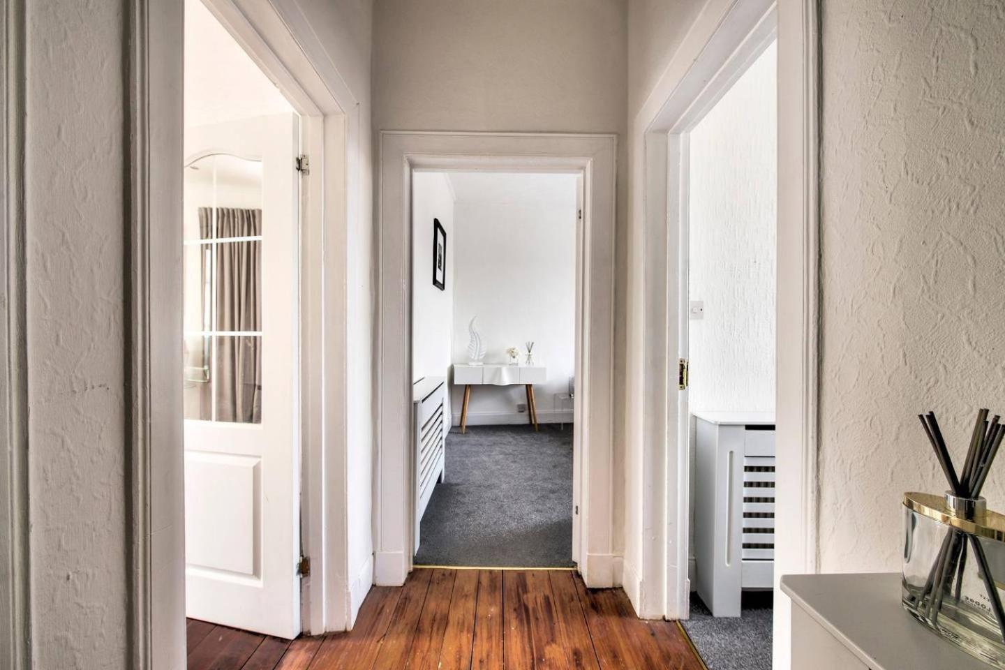 Guestready - Modern 2Br Home On The Royal Mile! Edinburgh Exterior photo